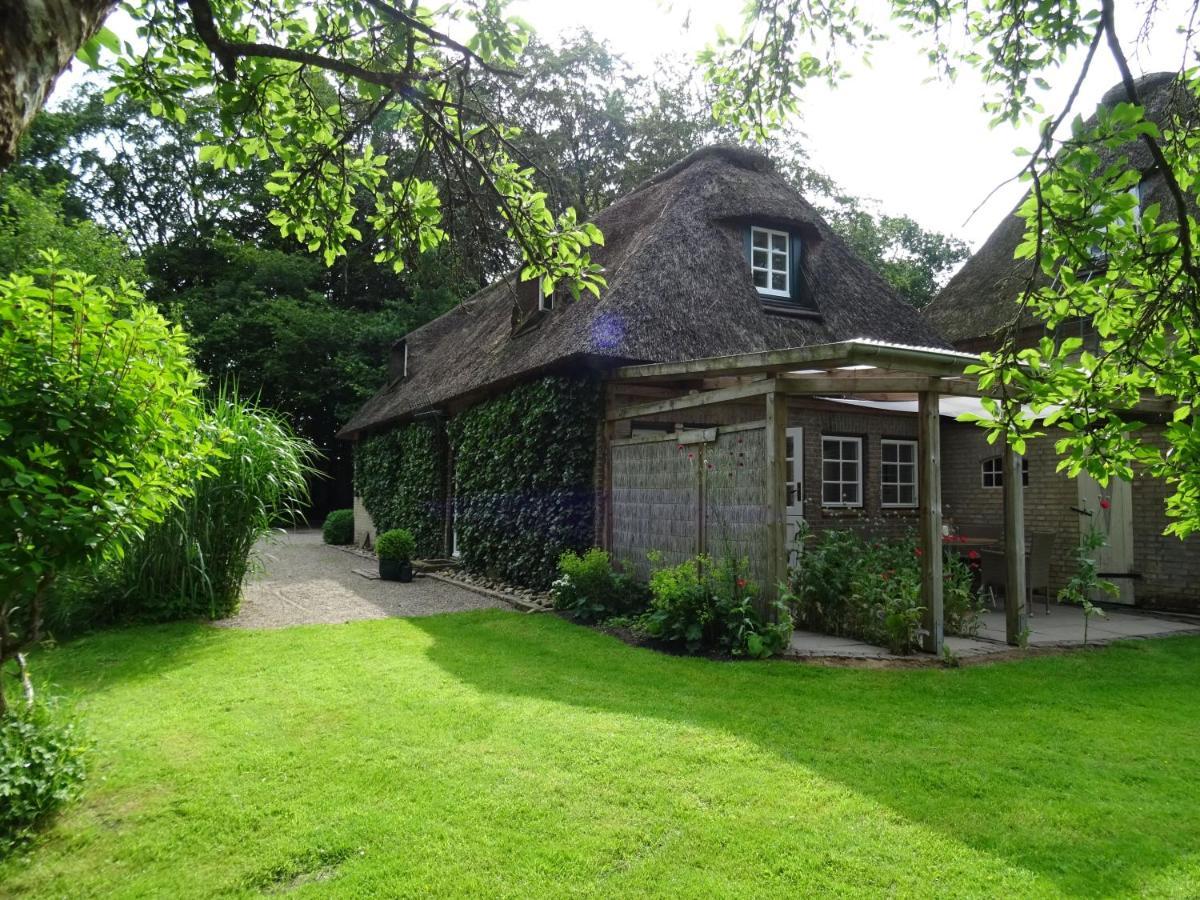 Kleines Reethaus Johannsen - Mit Geschmackvoller Einrichtung Und Tollem Garten Silberstedt Exterior photo
