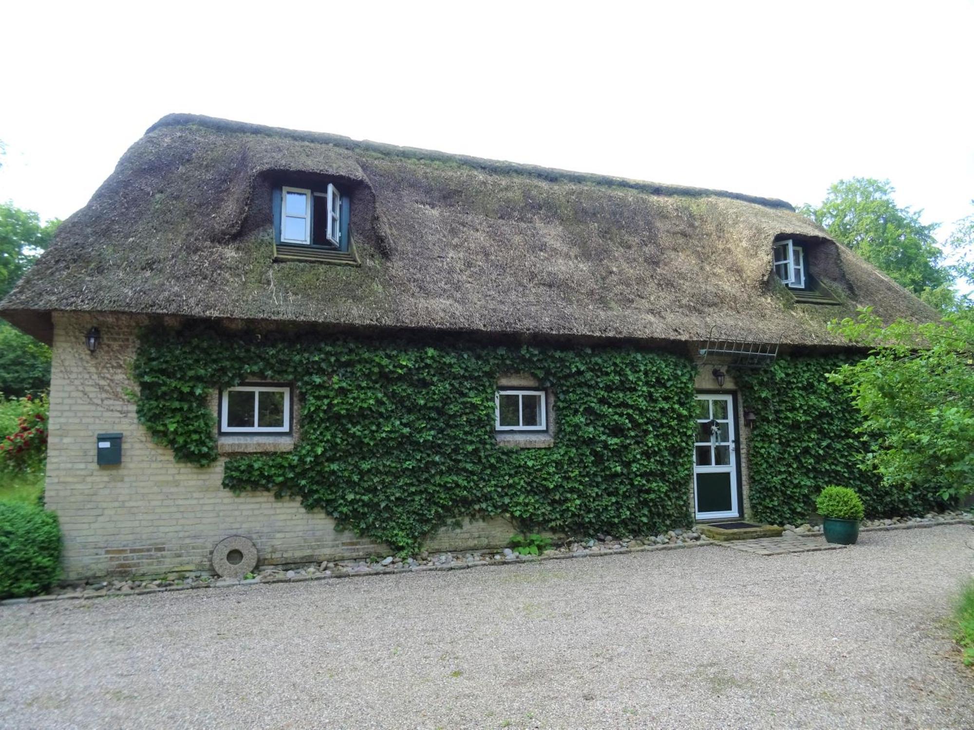 Kleines Reethaus Johannsen - Mit Geschmackvoller Einrichtung Und Tollem Garten Silberstedt Exterior photo